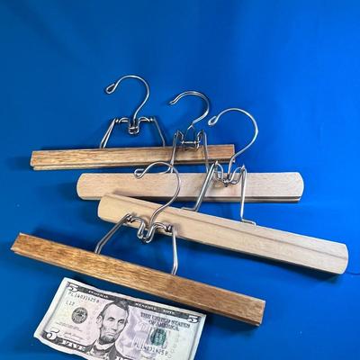 4 CT. WOODEN PANT HANGERS