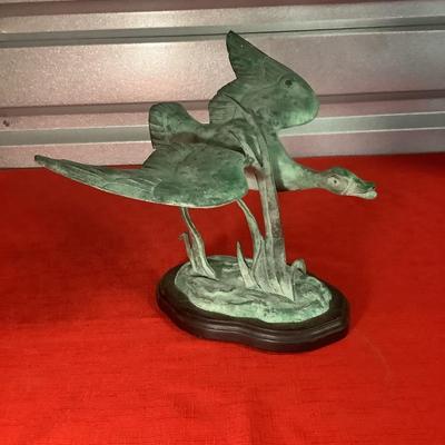 Metal Mallard Duck with wood base Toyo/Korea 9" x 10" x 8'