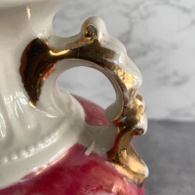 Vintage 1940 Victorian Porcelain Red Rose Floral Gold Trim MCM Table Lamp