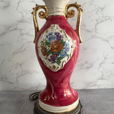 Vintage 1940 Victorian Porcelain Red Rose Floral Gold Trim MCM Table Lamp 2