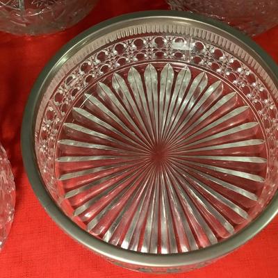 Vintage Glass Bowl Lot -5 bowls all around 9"diameter