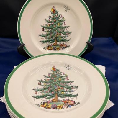 Spode 10 1/4 inch dinner plates (7)