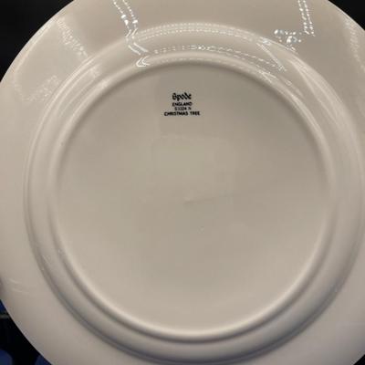 Spode 10 1/4 inch dinner plates (7)