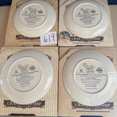 Bradford Exchange Bird Plates