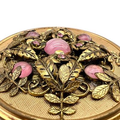 Vintage Powder Compact & Vintage Powder NeCklace