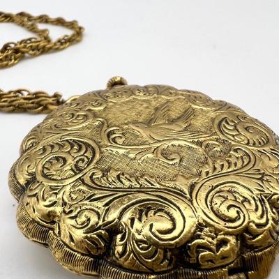 Vintage Powder Compact & Vintage Powder NeCklace