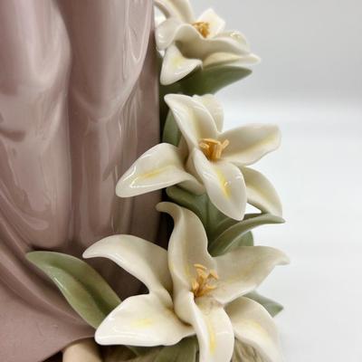 GRANDEUR NOEL Porcelain Angel