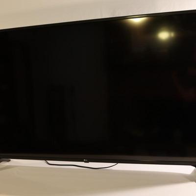 60" LG Flatscreen TV with Remote