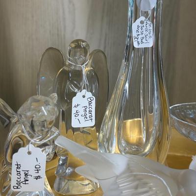 Lot 1: Waterford, Lalique & more (Brick House)