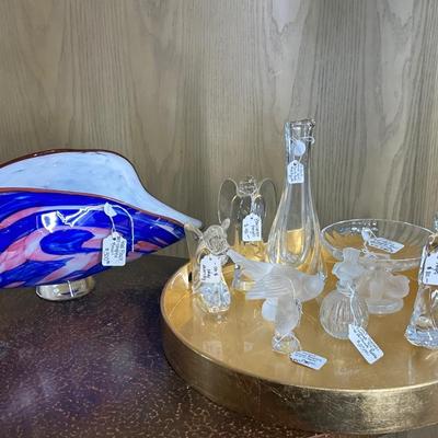 Lot 1: Waterford, Lalique & more (Brick House)