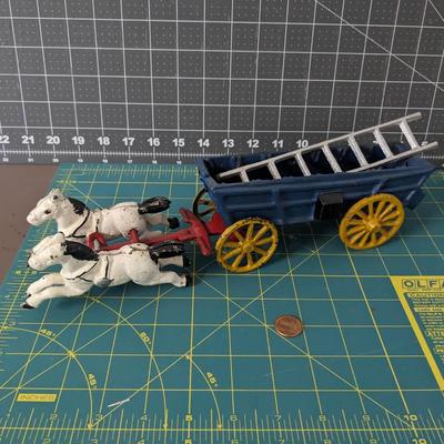 Vintage Cast Iron Toy 2 White Horses W/blue Covered Wagon Yellow Wheels