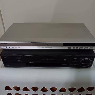 Toshiba Vcr & Dvd Player