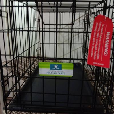 Top Paw 22" Double Door Folding Crate