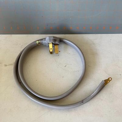 90-1050 3-Wire Range Cord (4ft; 40A)