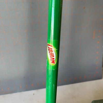 Cleaning Supplies/Mops