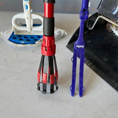 Cleaning Supply Bundle & Dustpan