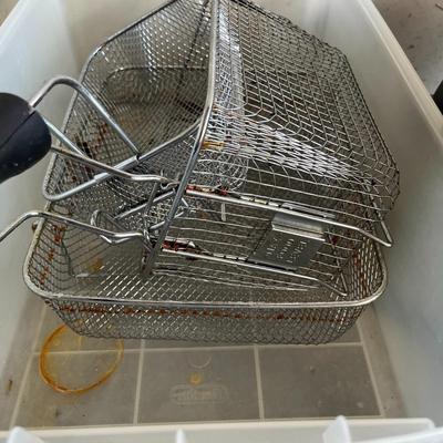 Deep Fryer (MISSING CORD)