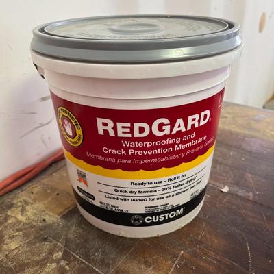 RedGard 1 Gal. Waterproofing and Crack Prevention Membrane