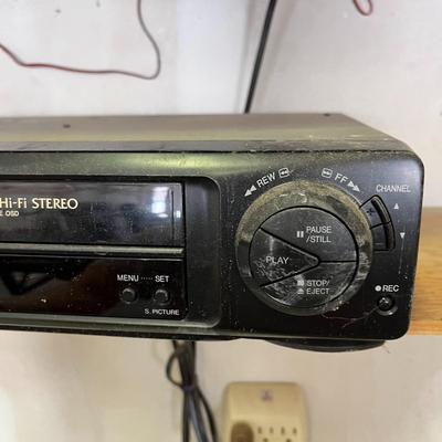 Sharp VC-H952U VHS VCR