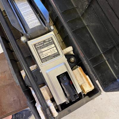 Sears hydraulic floor jack
