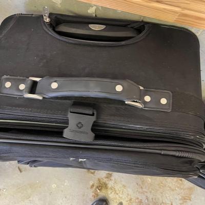 Samsonite Travel Bag Set Large and Small Sizes for Every Adventure