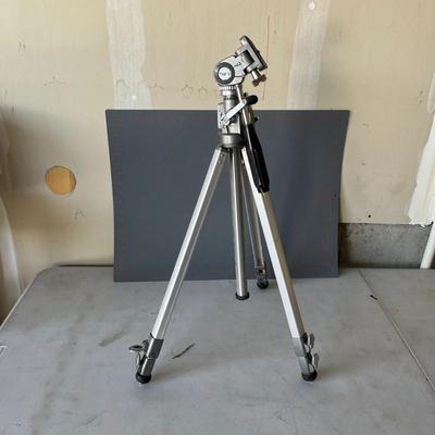 Tripod