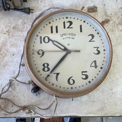 QMC USA Vintage CLOCK (back comes off) made by Eikosha