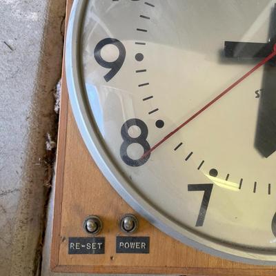 Standard Clock