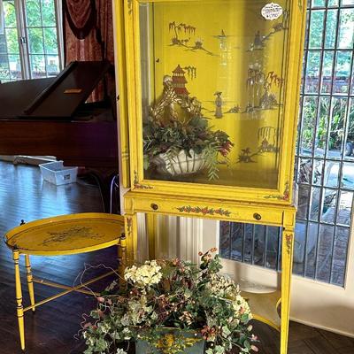 Lot 17: Antique Chinese Display Cabinet & More (Brick House)