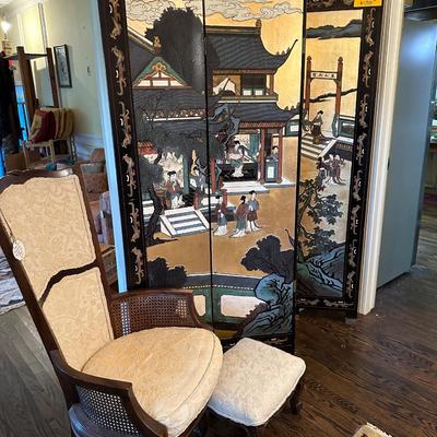 Lot 20: Chair & Chinese Screen (Brick House)