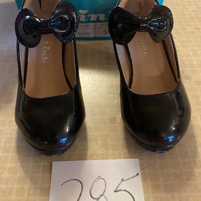 Little Girls sz 10 Shoes