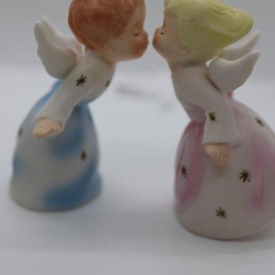 Vintage Ceramic Kissing Angels (6)