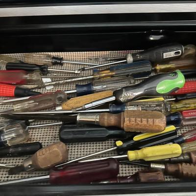 Craftsman Tool Chest With Keys & Tools