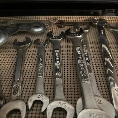 Craftsman Tool Chest With Keys & Tools