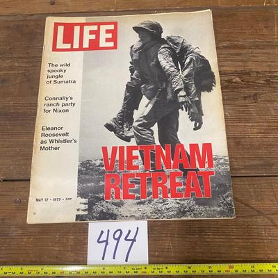 May 1972 Life Magazine-Vietnam Retreat