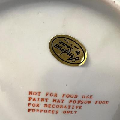 Vintage Andrea by Sadek Tobacco Leaf Plate,