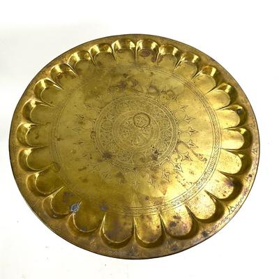 1020 Vintage Brass Tray Top Table