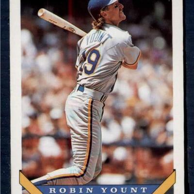 1993 TOPPS Robin Yount