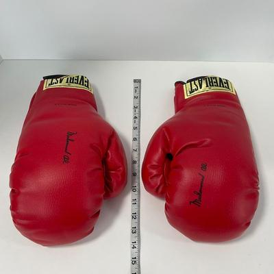 -11- COLLECTIBLE | Muhammad Ali Signed Everlast Boxing Gloves