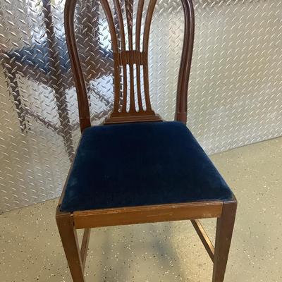 Blue velvet wooden chair 38