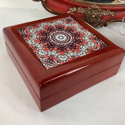989 Decorative Mirrored Tray , Royal Crown Derby Ceramic Squirrel and more