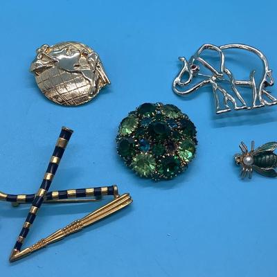 Costume Jewelry 5 pins elephant, bug, world, Shepard's hook, green sparkly round