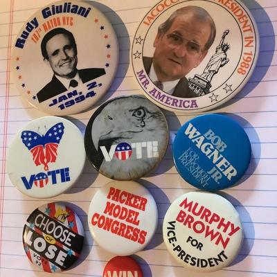 Rudy Giuliani, Lee Iacocca, Bob Wagner Jr., Murphy Brown 9 Buttons, Pins, Pinbacks, Collectibles