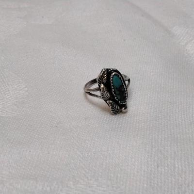 Handcrafted Turquoise 925 Ring Size 5