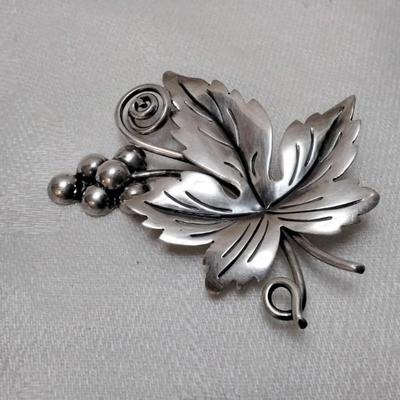 Vintage Taxco Damask Gallegos Leaf Sterling Silver Brooch