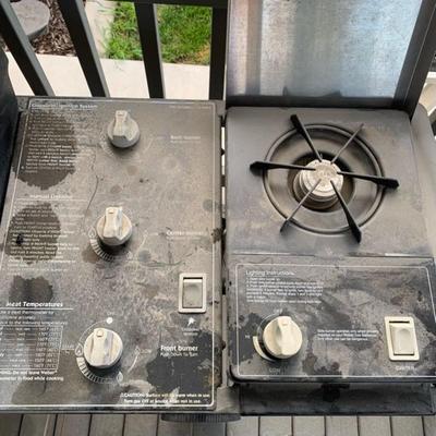 Weber BBQ Grill (Natural Gas connection), cover, & BBQ Utensils