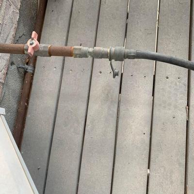 Weber BBQ Grill (Natural Gas connection), cover, & BBQ Utensils