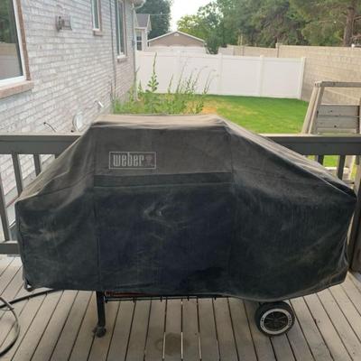 Weber BBQ Grill (Natural Gas connection), cover, & BBQ Utensils