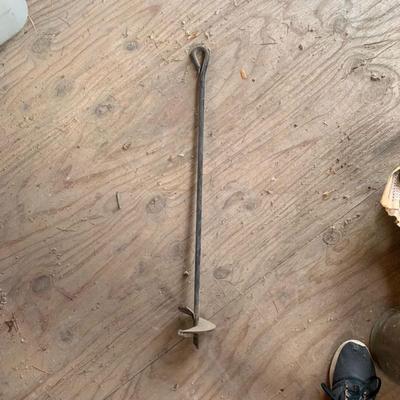 Yard stakes (3)