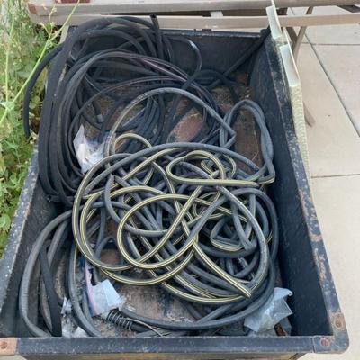 Small Craftsman II trailer with ramp (with bundle of hoses)
